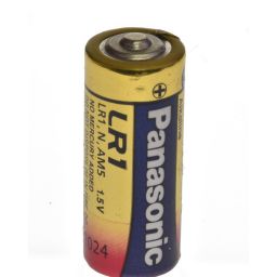 Panasonic - Alkaline - 1,5V 900mAh - 12 x 30 mm 