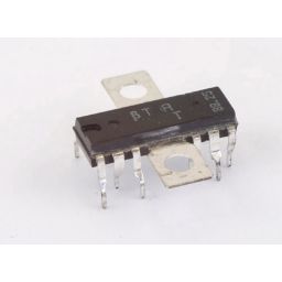 ** Lineair IC TDA1908